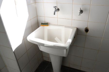 Apartamento para alugar com 150m², 3 quartos e 2 vagas Apartamento para alugar com 150m², 3 quartos e 2 vagasDetalhe da area de serviço