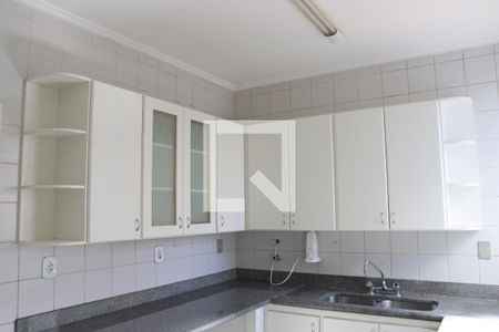 Apartamento para alugar com 150m², 3 quartos e 2 vagas Apartamento para alugar com 150m², 3 quartos e 2 vagasDetalhe da cozinha