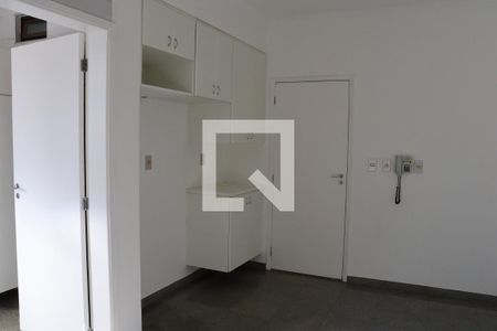 Apartamento para alugar com 150m², 3 quartos e 2 vagas Apartamento para alugar com 150m², 3 quartos e 2 vagasCozinha