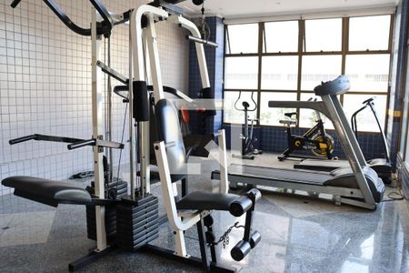 Apartamento para alugar com 150m², 3 quartos e 2 vagas Apartamento para alugar com 150m², 3 quartos e 2 vagasÁrea comum - Academia