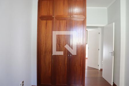 Apartamento para alugar com 150m², 3 quartos e 2 vagas Apartamento para alugar com 150m², 3 quartos e 2 vagasQuarto 1 - Armários