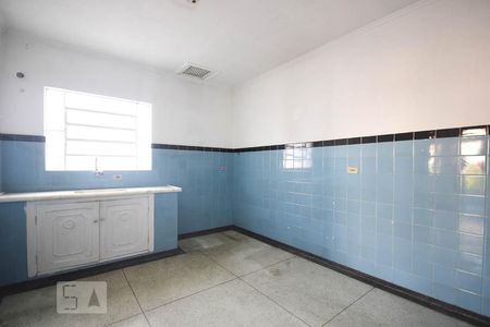 Cozinha de casa para alugar com 1 quarto, 60m² em Ferreira, São Paulo