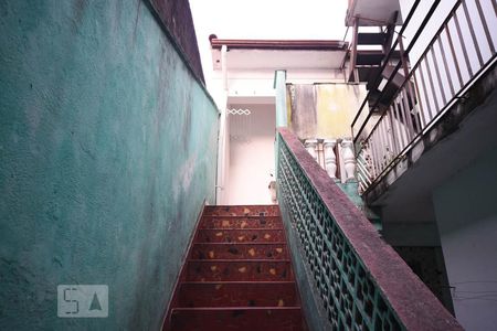 Entrada de casa para alugar com 1 quarto, 60m² em Ferreira, São Paulo