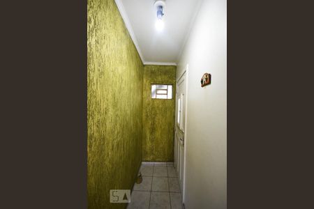 Hall de Entrada de casa para alugar com 1 quarto, 60m² em Ferreira, São Paulo