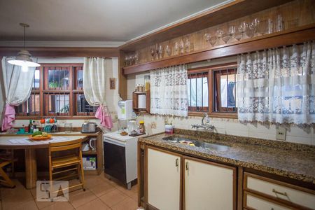 Casa de condomínio para alugar com 450m², 5 quartos e 2 vagas Casa de condomínio para alugar com 450m², 5 quartos e 2 vagasCozinha