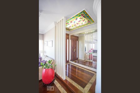 Casa de condomínio para alugar com 450m², 5 quartos e 2 vagas Casa de condomínio para alugar com 450m², 5 quartos e 2 vagasHall de Entrada