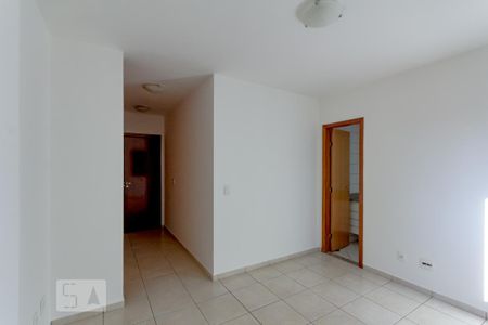 Apartamento para alugar com 135m², 4 quartos e 2 vagas Apartamento para alugar com 135m², 4 quartos e 2 vagasQuarto 1