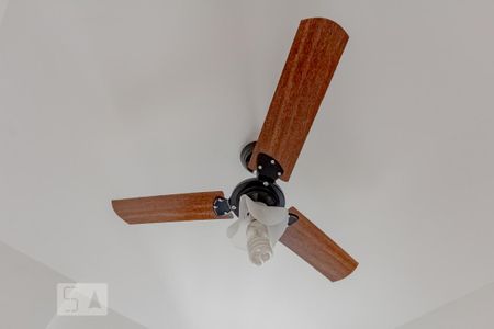 Apartamento para alugar com 135m², 4 quartos e 2 vagas Apartamento para alugar com 135m², 4 quartos e 2 vagasQuarto de Serviço