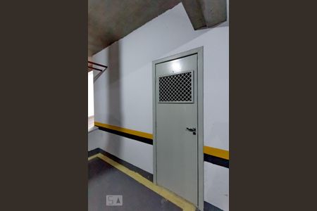 Apartamento para alugar com 135m², 4 quartos e 2 vagas Apartamento para alugar com 135m², 4 quartos e 2 vagasEscaninho na garagem