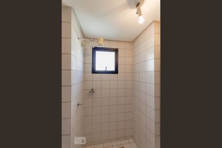 Apartamento para alugar com 135m², 4 quartos e 2 vagas Apartamento para alugar com 135m², 4 quartos e 2 vagasBanheiro de serviço