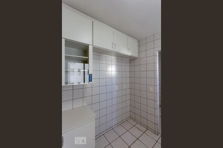 Apartamento para alugar com 135m², 4 quartos e 2 vagas Apartamento para alugar com 135m², 4 quartos e 2 vagasCozinha