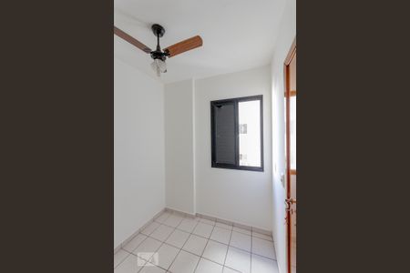 Apartamento para alugar com 135m², 4 quartos e 2 vagas Apartamento para alugar com 135m², 4 quartos e 2 vagasQuarto de Serviço