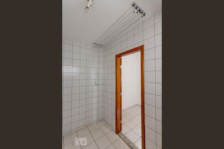 Apartamento para alugar com 135m², 4 quartos e 2 vagas Apartamento para alugar com 135m², 4 quartos e 2 vagasÁrea de serviço