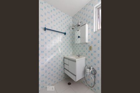 Banheiro de apartamento para alugar com 2 quartos, 60m² em Santana, São Paulo