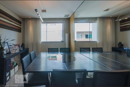 Apartamento para alugar com 125m², 2 quartos e 2 vagasSala