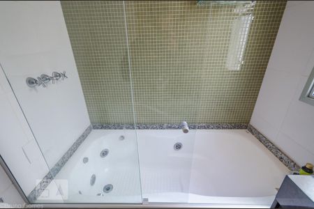 Apartamento para alugar com 125m², 2 quartos e 2 vagasBanheiro da Suíte