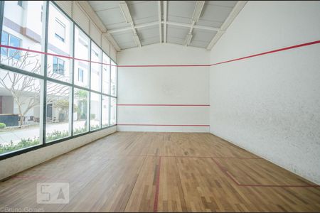Apartamento para alugar com 125m², 2 quartos e 2 vagasSquash