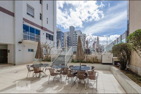 Apartamento para alugar com 125m², 2 quartos e 2 vagasPiscina
