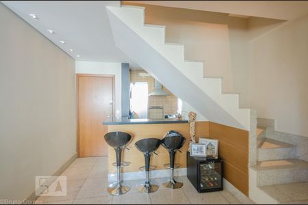 Apartamento para alugar com 125m², 2 quartos e 2 vagasSala