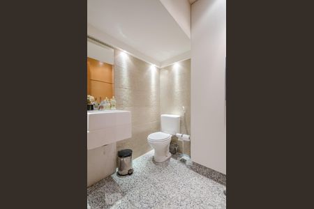 Apartamento para alugar com 125m², 2 quartos e 2 vagaslavabo cobertura