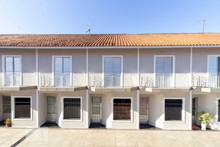 Vista de casa de condomínio à venda com 2 quartos, 120m² em Vila Domitila, São Paulo