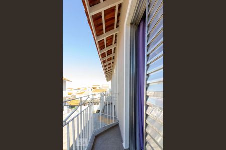 Varanda Quarto 1 de casa de condomínio à venda com 2 quartos, 120m² em Vila Domitila, São Paulo