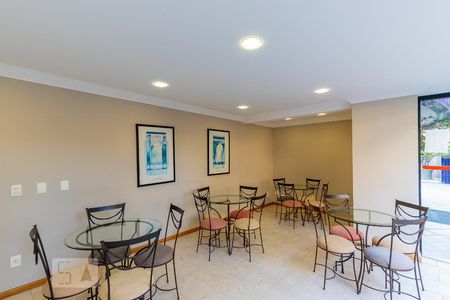 Apartamento à venda com 55m², 1 quarto e 1 vaga Apartamento à venda com 55m², 1 quarto e 1 vagaÁrea comum - Salão de festas