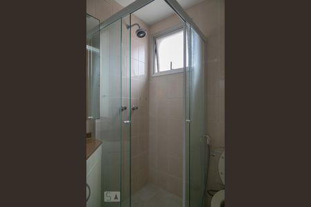 Banheiro da suíte de apartamento para alugar com 2 quartos, 65m² em Vila Mariana, São Paulo