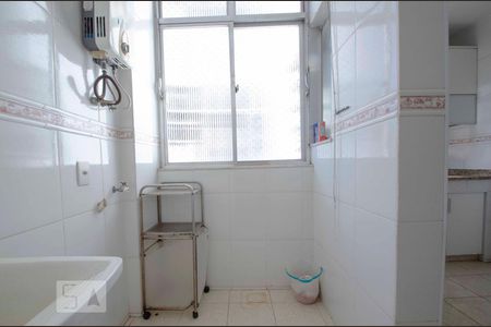 Apartamento à venda com 80m², 2 quartos e 1 vagaÁrea de Serviço