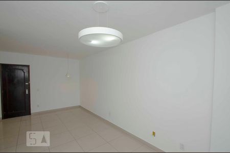 Apartamento à venda com 80m², 2 quartos e 1 vagaSalaSala