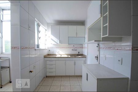 Apartamento à venda com 80m², 2 quartos e 1 vagaCozinha