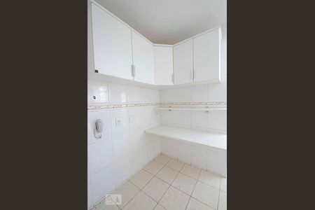 Apartamento à venda com 80m², 2 quartos e 1 vagaCozinha