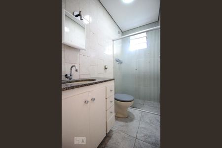 Banheiro social de casa para alugar com 5 quartos, 130m² em Jardim Atlântico, Belo Horizonte