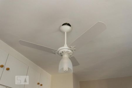 Apartamento à venda com 86m², 2 quartos e 1 vaga Apartamento à venda com 86m², 2 quartos e 1 vagaDetalhe do quarto 1
