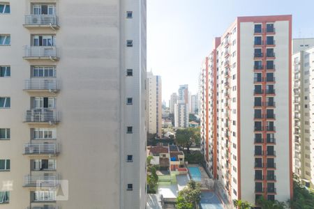Apartamento à venda com 86m², 2 quartos e 1 vaga Apartamento à venda com 86m², 2 quartos e 1 vagaVista da janela do quarto 1