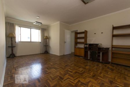 Apartamento à venda com 86m², 2 quartos e 1 vaga Apartamento à venda com 86m², 2 quartos e 1 vagaSala