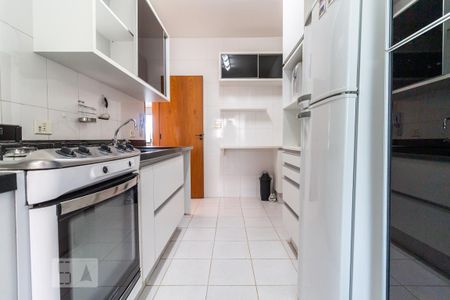 Apartamento para alugar com 120m², 3 quartos e 2 vagas Apartamento para alugar com 120m², 3 quartos e 2 vagasCozinha