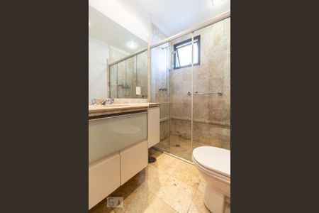Apartamento para alugar com 120m², 3 quartos e 2 vagas Apartamento para alugar com 120m², 3 quartos e 2 vagasBanheiro da Suíte 2