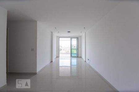 Sala de apartamento para alugar com 3 quartos, 100m² em Recreio dos Bandeirantes, Rio de Janeiro