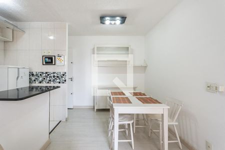 Sala de apartamento para alugar com 2 quartos, 50m² em São Cristóvão, Rio de Janeiro