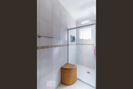 Casa à venda com 340m², 5 quartos e 4 vagas Casa à venda com 340m², 5 quartos e 4 vagasBanheiro Quartos