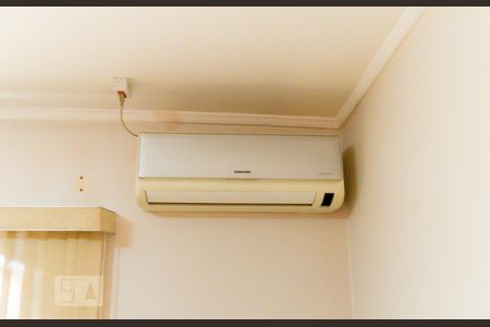 Casa à venda com 340m², 5 quartos e 4 vagas Casa à venda com 340m², 5 quartos e 4 vagasAr condicionado quarto 1