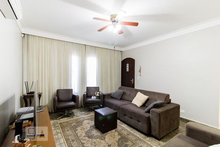 Sala de casa para alugar com 5 quartos, 340m² em Vila Jacuí, São Paulo