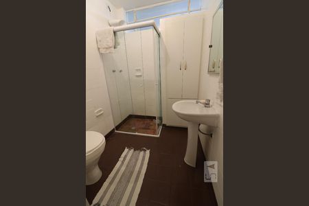 Apartamento para alugar com 87m², 3 quartos e sem vagaBanheiro