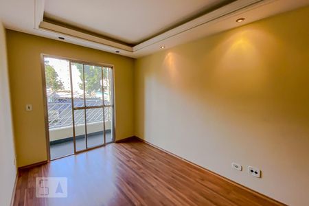 Sala de apartamento para alugar com 3 quartos, 76m² em Chácara Santo Antônio (zona Leste), São Paulo