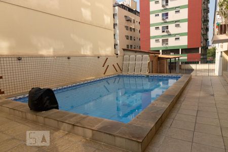 Apartamento à venda com 70m², 2 quartos e 1 vaga Apartamento à venda com 70m², 2 quartos e 1 vagaPiscina