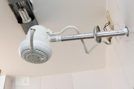 Apartamento à venda com 70m², 2 quartos e 1 vaga Apartamento à venda com 70m², 2 quartos e 1 vagaBanheiro de serviço