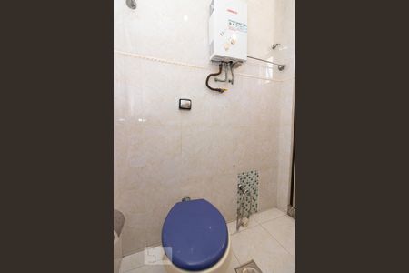 Apartamento à venda com 70m², 2 quartos e 1 vaga Apartamento à venda com 70m², 2 quartos e 1 vagaBanheiro