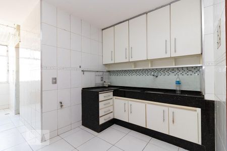 Apartamento à venda com 70m², 2 quartos e 1 vaga Apartamento à venda com 70m², 2 quartos e 1 vagaCozinha
