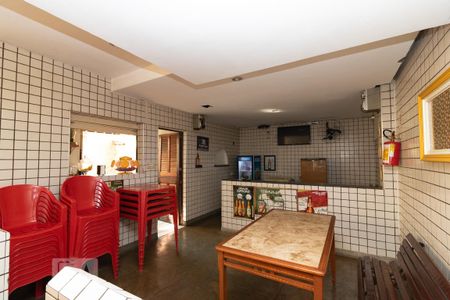 Apartamento à venda com 70m², 2 quartos e 1 vaga Apartamento à venda com 70m², 2 quartos e 1 vagaCantina
